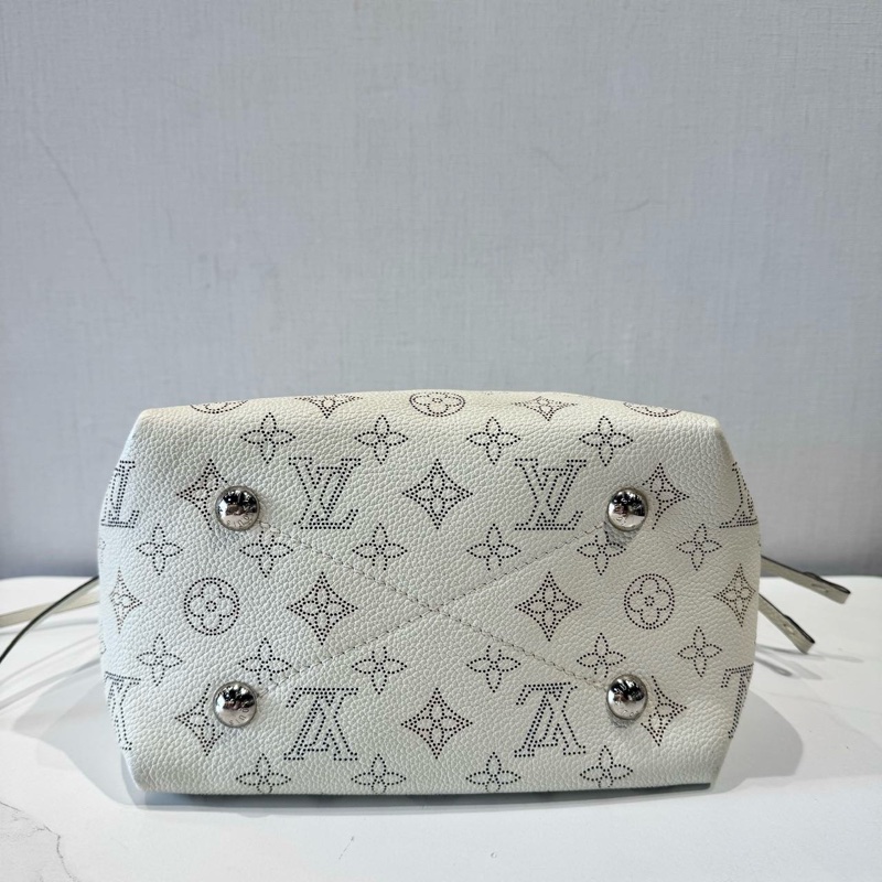 98新🆕路易威登/Louis Vuitton Bella 白色鏤空月光女神水桶包單肩包斜挎包 芯片款 ❤️正品-5