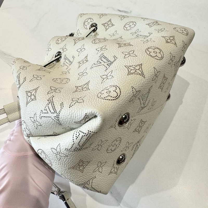 98新🆕路易威登/Louis Vuitton Bella 白色鏤空月光女神水桶包單肩包斜挎包 芯片款 ❤️正品-7