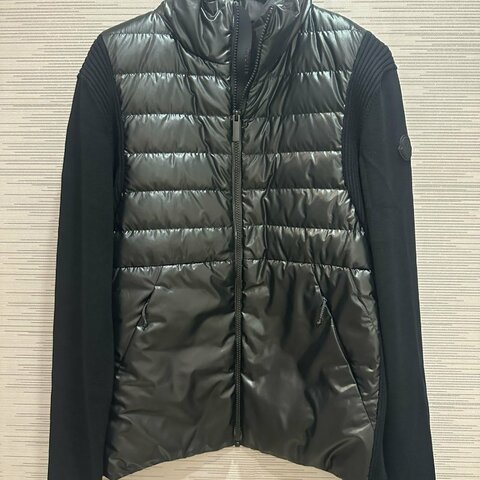 💎Han's house精品服飾💎moncler 拼接 羽絨 外套 黑牌 消光 可手水洗 現貨 M原價39900