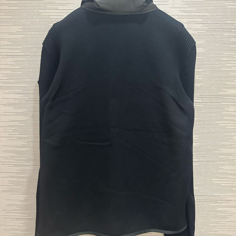 💎Han's house精品服飾💎moncler 拼接 羽絨 外套 黑牌 消光 可手水洗 現貨 M原價39900-5