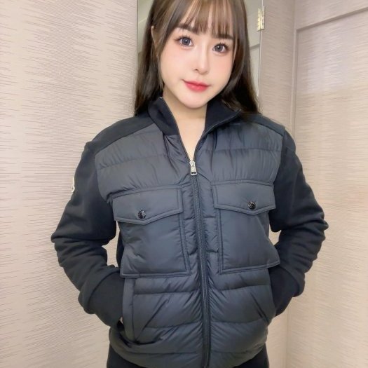 💎Han's house精品服飾💎moncler 羽絨 拼接 外套 現貨 XL 原價41500-0