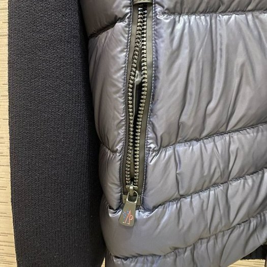 💎Han's house精品服飾💎moncler 羽絨 拼接 外套 滑雪系列 L/XL 原價 42100 深藍-1