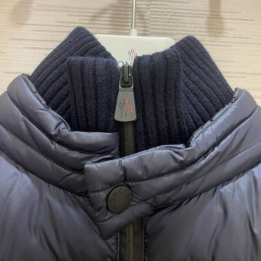 💎Han's house精品服飾💎moncler 羽絨 拼接 外套 滑雪系列 L/XL 原價 42100 深藍-2