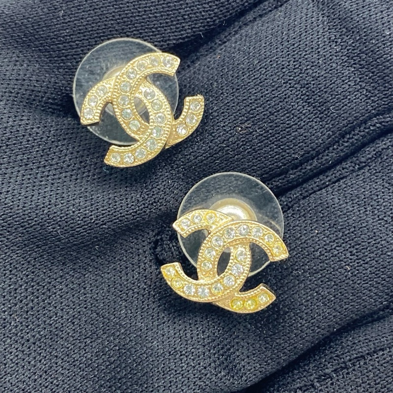 Chanel香奈兒 雙C滿鑽耳釘  單品-3