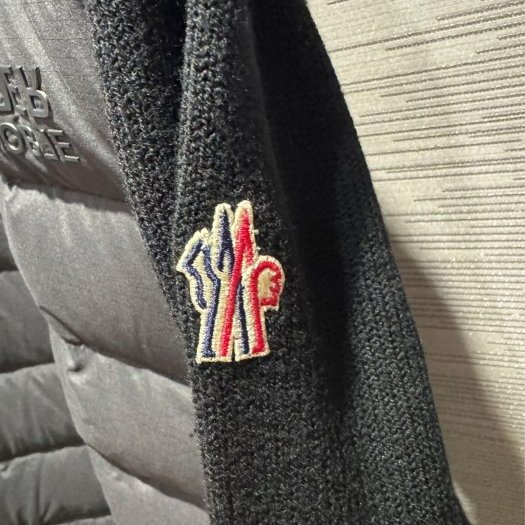 💎Han's house精品服飾💎moncler 羽絨 拼接 羊毛 連帽 外套 滑雪系列 可手水洗 現貨 XS ~ XXXL 原價38500-3
