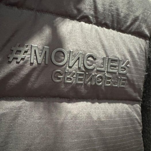 💎Han's house精品服飾💎moncler 羽絨 拼接 羊毛 連帽 外套 滑雪系列 可手水洗 現貨 XS ~ XXXL 原價38500-4