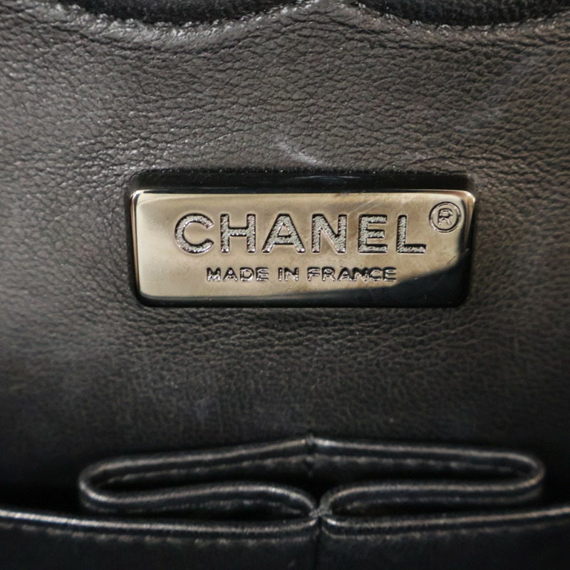 黑色 羊皮 Coco 25 報紙塗鴉 肩背包 (無卡)【CHANEL 香奈兒】 A01112-4