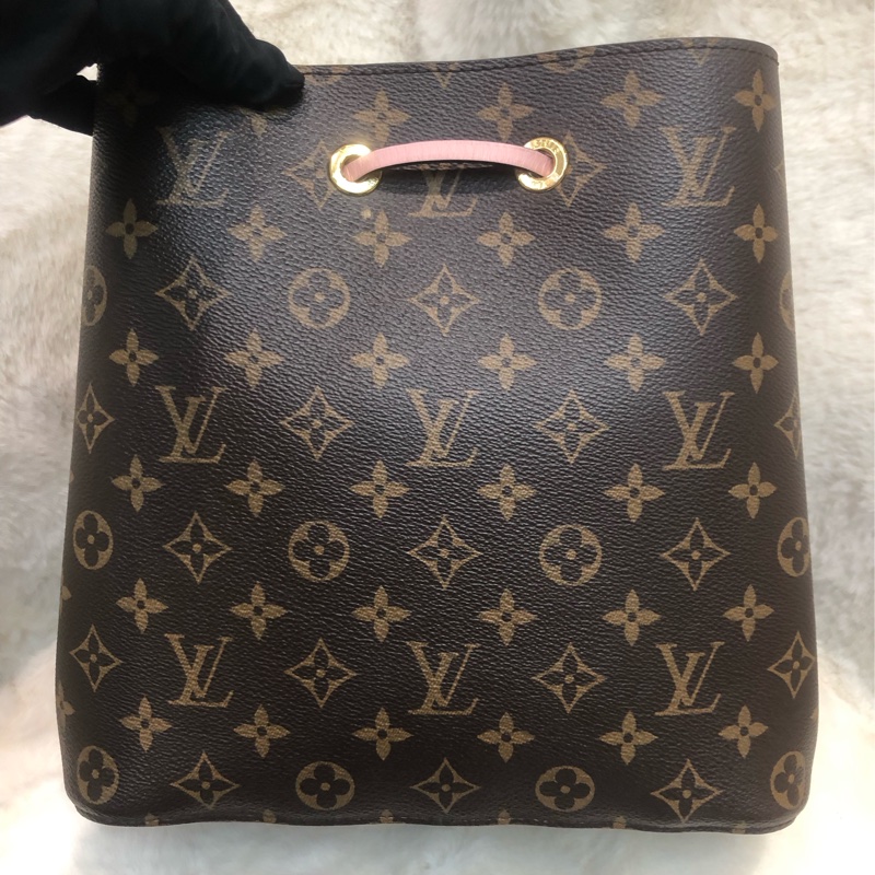 LV Neo Neo老花粉帶水桶-1