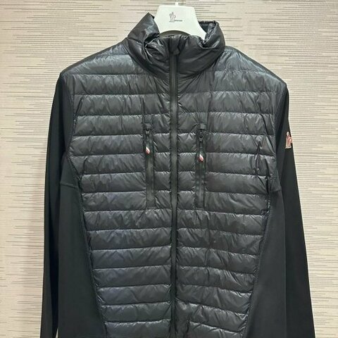 💎Han's house精品服飾💎moncler 羽絨 拼接 外套 滑雪系列 現貨 L 原價 36300 可手水洗