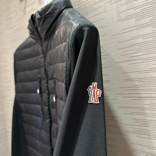 💎Han's house精品服飾💎moncler 羽絨 拼接 外套 滑雪系列 現貨 L 原價 36300 可手水洗-5