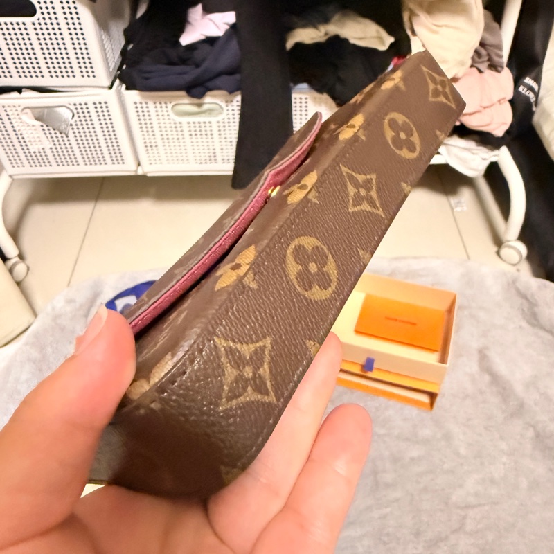 LV WOC-7