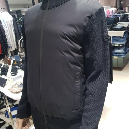 💎Han's house精品服飾💎moncler 消光 黑牌 拼接 尼龍 羽絨 外套 現貨 M L-7