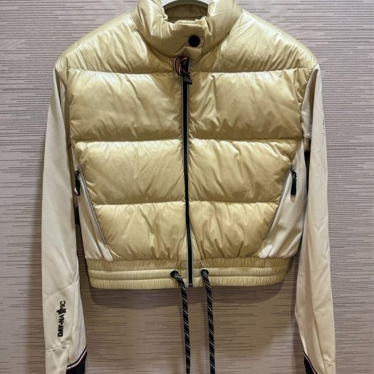 💎Han's house精品服飾💎MONCLER 滑雪系列 羽絨 拼接 外套 現貨 XS 原價34900-1