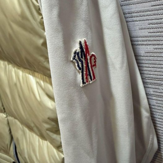 💎Han's house精品服飾💎MONCLER 滑雪系列 羽絨 拼接 外套 現貨 XS 原價34900-7