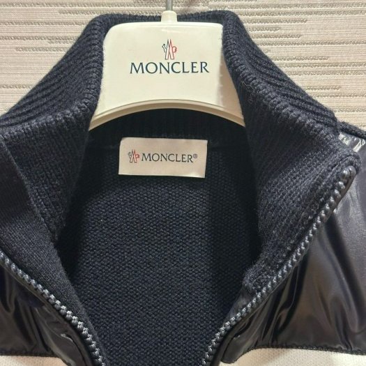 💎Han's house精品服飾💎 moncler 羽絨 拼接 外套 現貨 青年款 原價22700-1