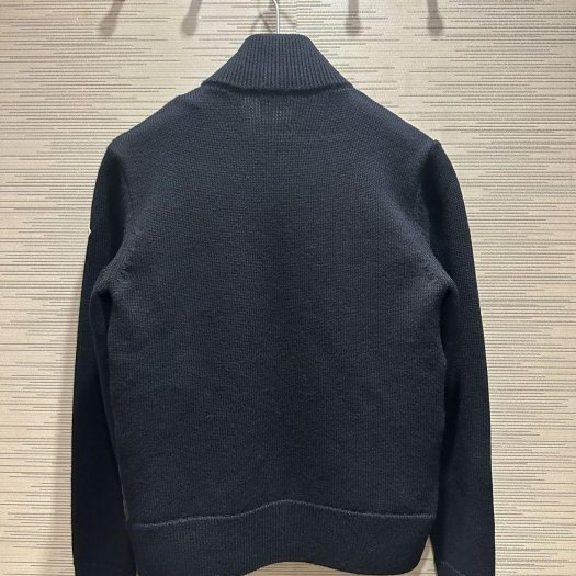 💎Han's house精品服飾💎 moncler 羽絨 拼接 外套 現貨 青年款 原價22700-2