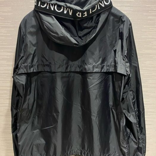 💎Han's house精品服飾💎moncler Junichi 字母 風衣 連帽 外套 現貨 M 原價39300-1