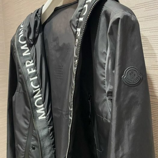 💎Han's house精品服飾💎moncler Junichi 字母 風衣 連帽 外套 現貨 M 原價39300-3