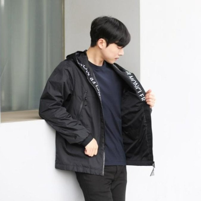 💎Han's house精品服飾💎moncler Junichi 字母 風衣 連帽 外套 現貨 M 原價39300-6