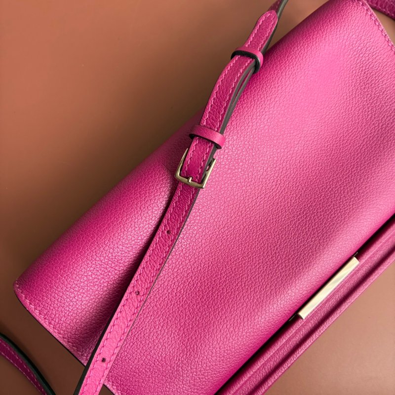 ::Hermès:: Clic-H 21 紫紅色銀扣 手拿包 斜背包-4