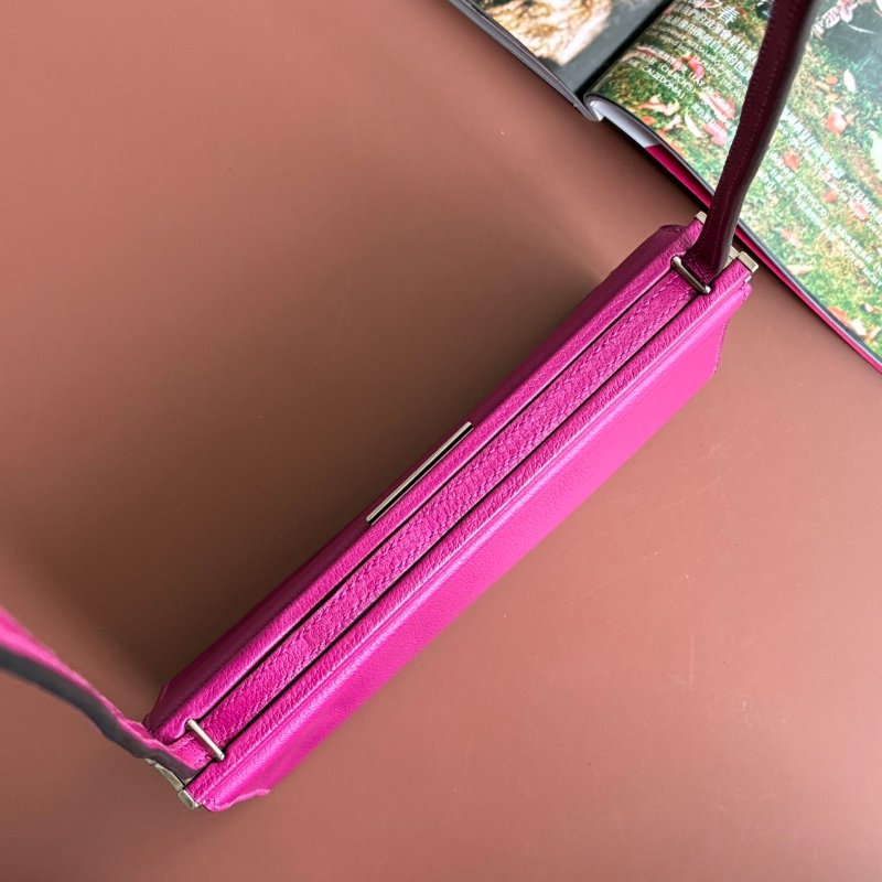 ::Hermès:: Clic-H 21 紫紅色銀扣 手拿包 斜背包-7