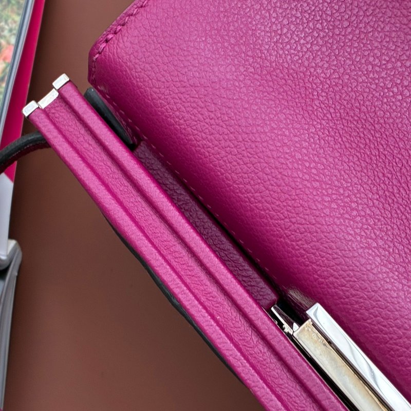 ::Hermès:: Clic-H 21 紫紅色銀扣 手拿包 斜背包-16