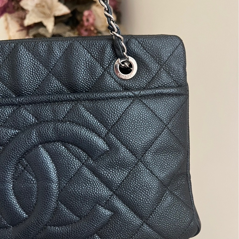 香奈兒 荔枝牛皮銀鏈托特包-6