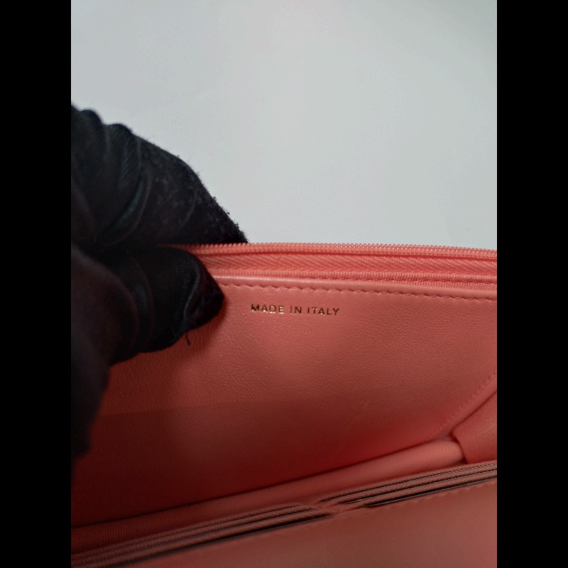 Chanel 金鍊珠光粉皮菱格WOC-19
