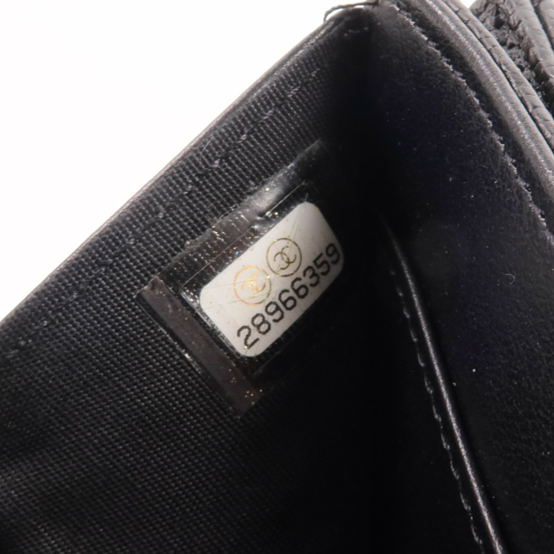 CHANEL 牛皮皮革Boy Small Flap Wallet錢包-11