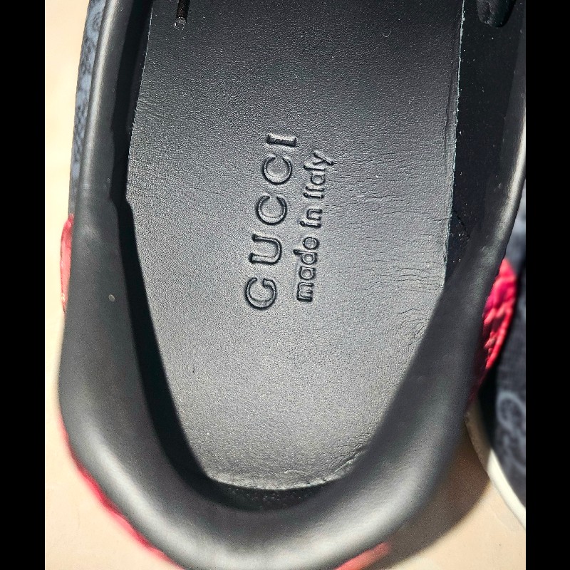 Gucci Ace GG Supreme 男裝帆布休

閒經典gg logo鞋 8碼-11