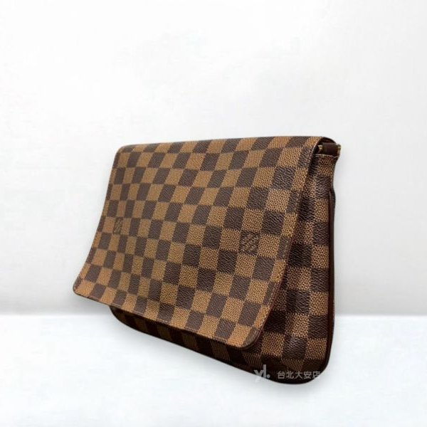 A13085-LV Mussette Tango 棋盤格下蓋王菲包N51301-2