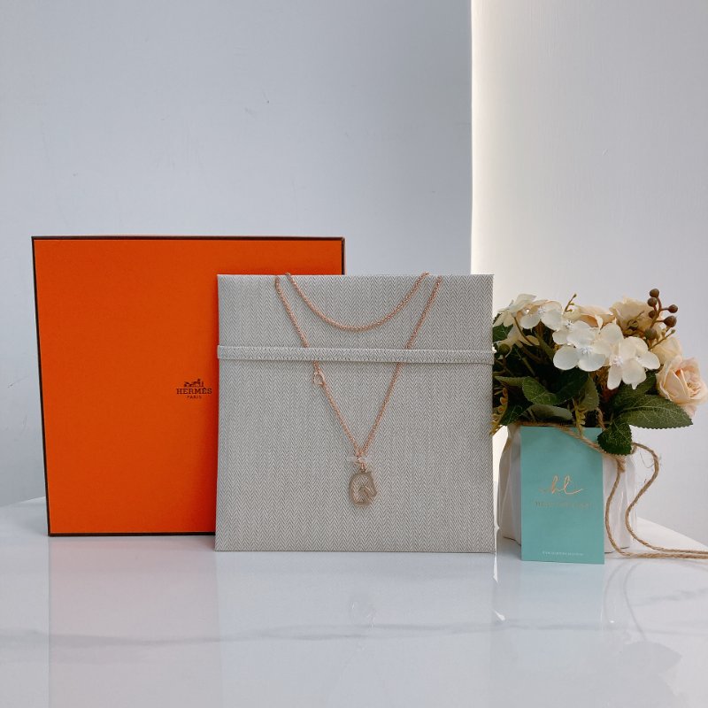 MS0729 Hermes 2026新款 馬頭 邊框 可調節 長短 項鍊 奶茶灰 玫瑰金色 Tonnerre Necklace Marron Glace x RGHW-0