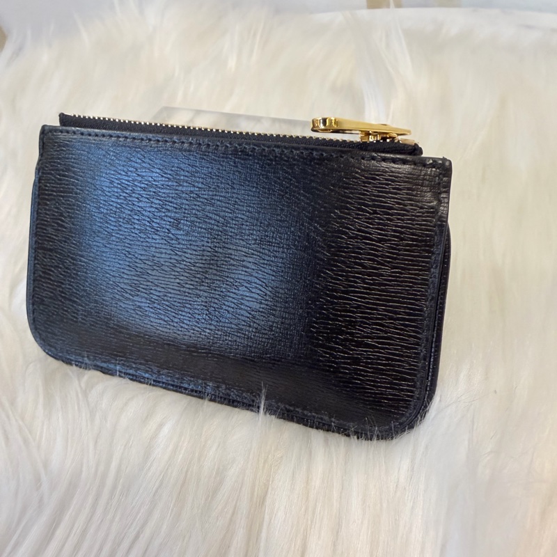 Gucci 黑色牛皮拉鏈零錢包-9