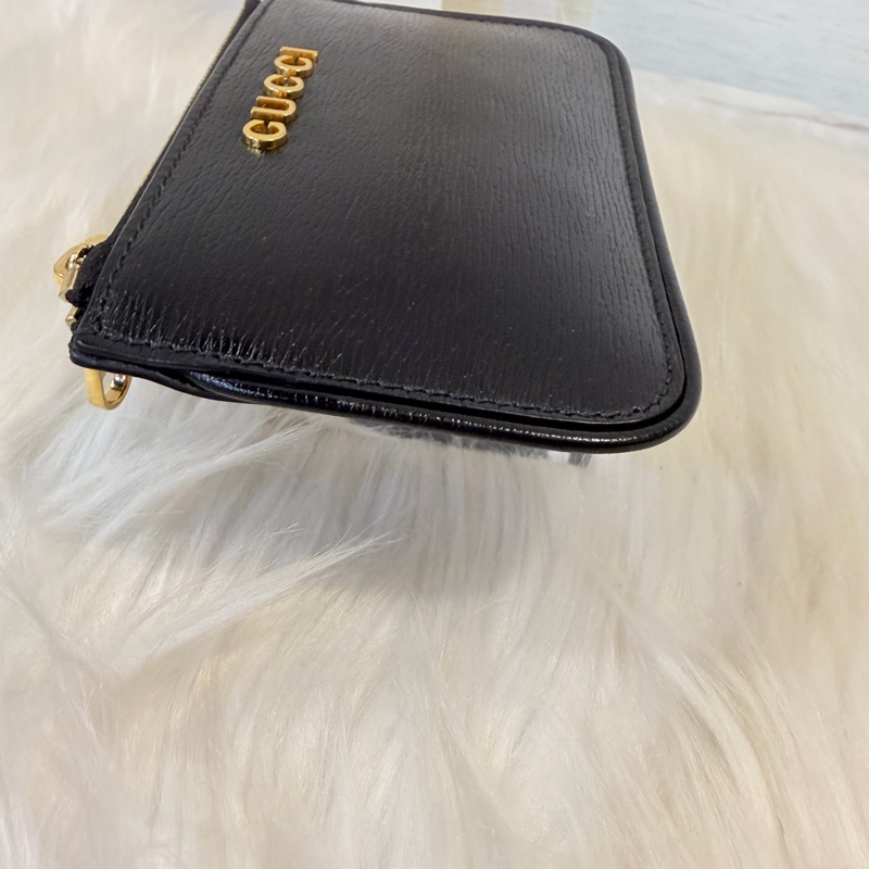 Gucci 黑色牛皮拉鏈零錢包-14