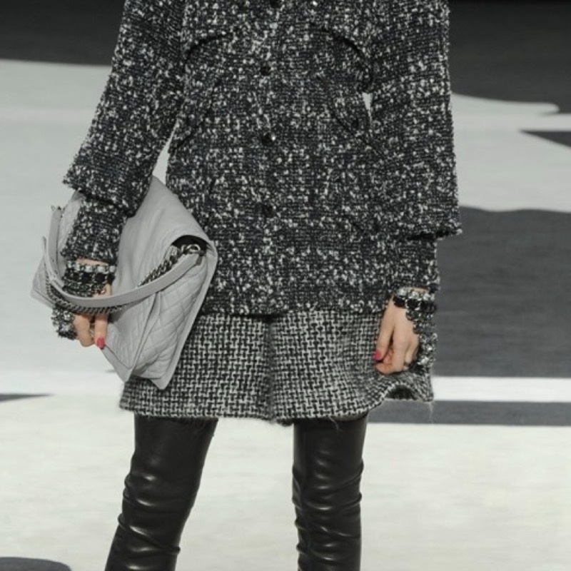 Chanel Le boy maxi XL 35 大尺寸經典秀款包-4