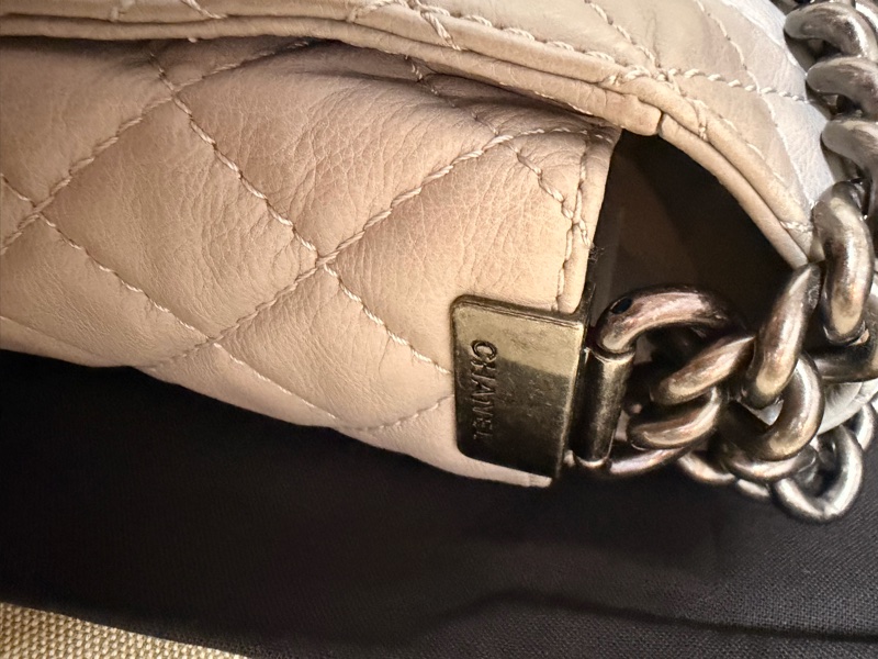 Chanel Le boy maxi XL 35 大尺寸經典秀款包-19