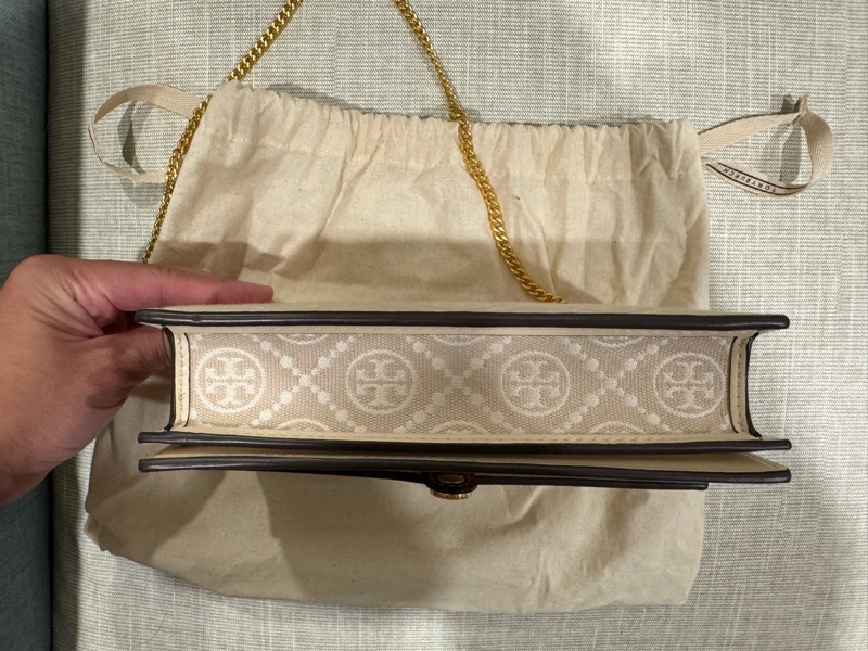 TORY BURCH 白色WOC-3