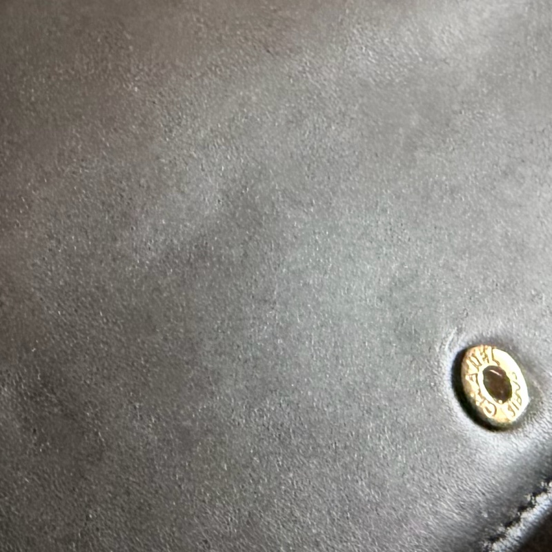 限時全新便宜賣Chanel boy 牛皮WOC 山形紋-29