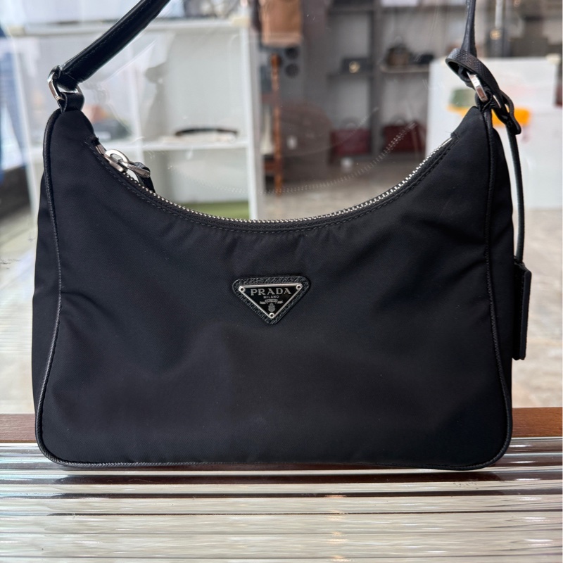 Prada 普拉達 黑色尼龍hobo腋下包-0