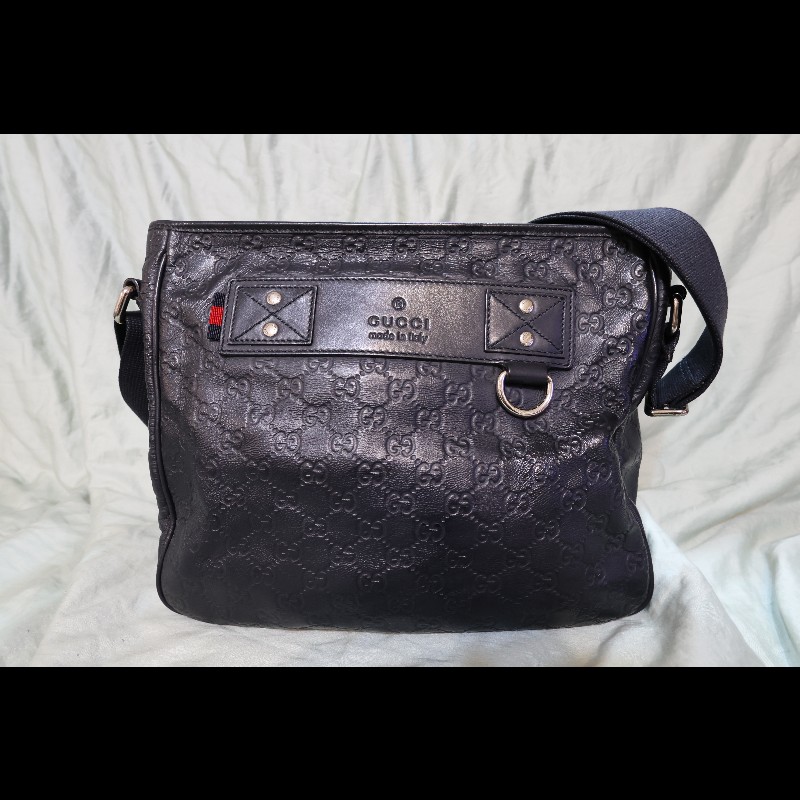 GUCCI 黑色 GUCCISSIMA皮革GG logo壓紋側包 (guccissima 322080)-0