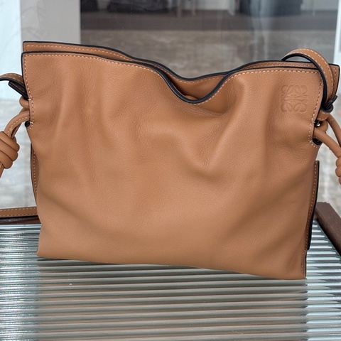 Loewe 羅意威 福袋 23年 牛皮革 小號
