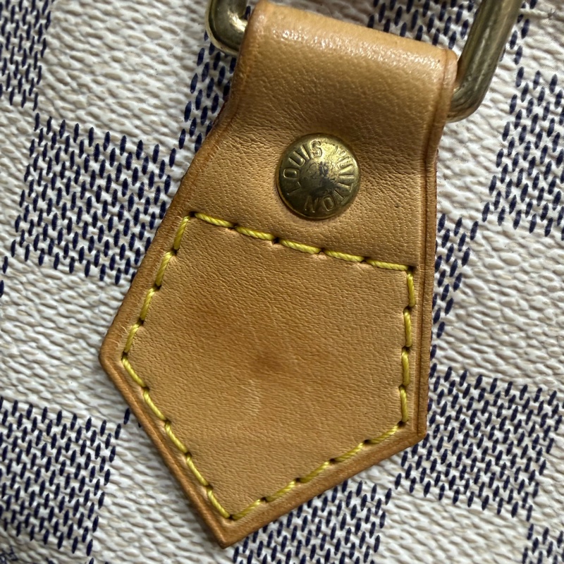 lv speedy 30 可側背 95成新以上 邊角如圖 白棋盤格-14