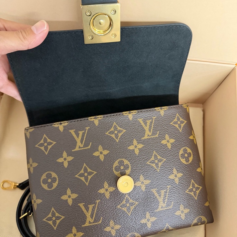 【有盒大全套✨全網優惠價❗️】LV Locky BB鎖頭包 經典老花拼黑色 手拎|斜背|單肩-9