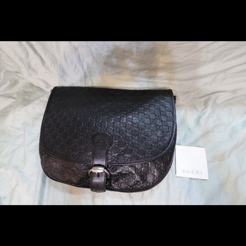 GUCCI 黑色 GUCCISSIMA皮革GG logo壓紋側背HOBO包 (guccissima 174304)-1