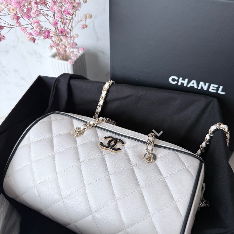 Chanel✨AP4515 2026櫃上新款 黑滾邊保齡球包鏈條包白雪公主包圓筒包 台灣購證-8