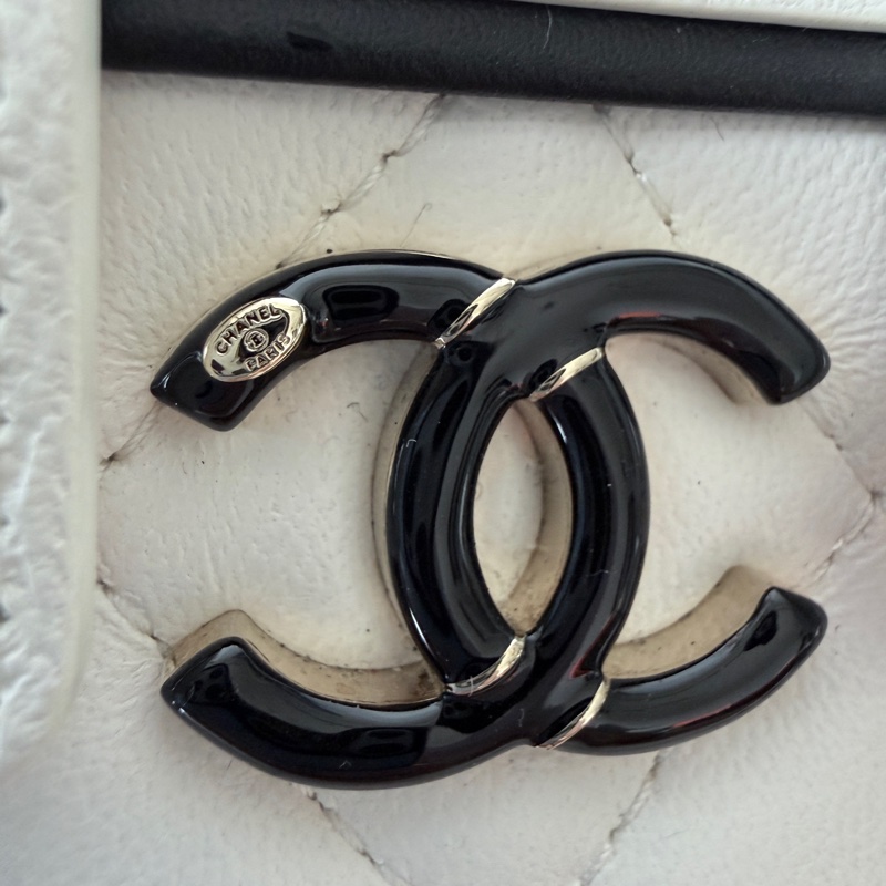 Chanel✨AP4515 2026櫃上新款 黑滾邊保齡球包鏈條包白雪公主包圓筒包 台灣購證-32