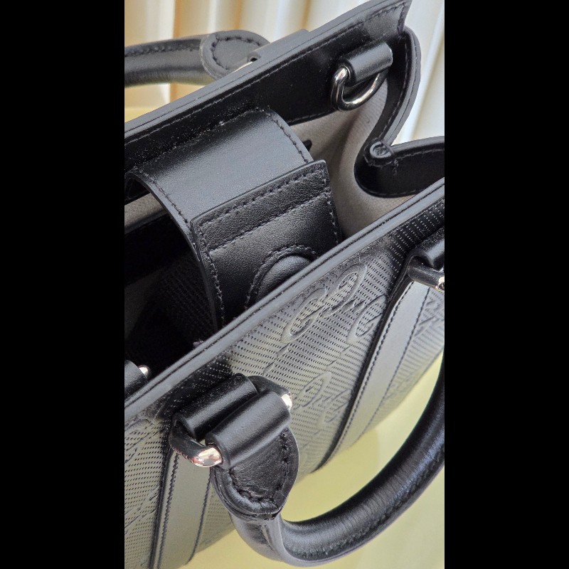 Gucci GG Emblem mini bag-4