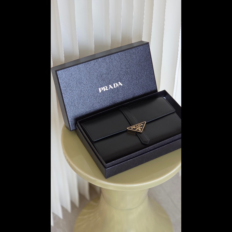 PRADA 手拿長夾包-5