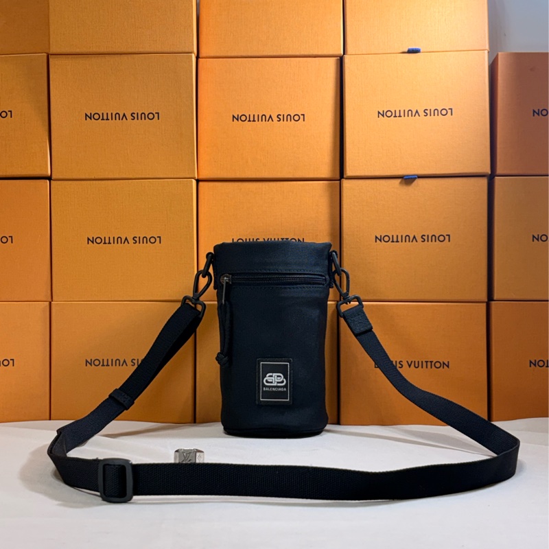 🎁驚喜入手 近新閒置 巴黎世家 Balenciaga 黑雙B大logo 小圓筒包-3