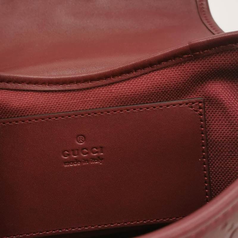 Gucci 牛皮純色老花壓花斜背包單肩包-7